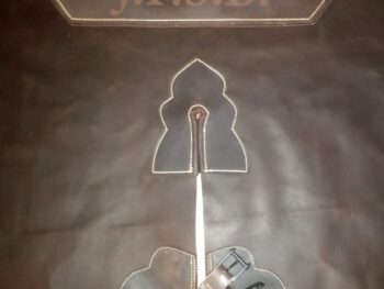 Zahones