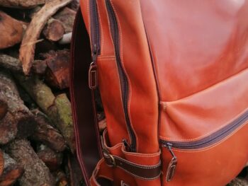 Mochila marrón